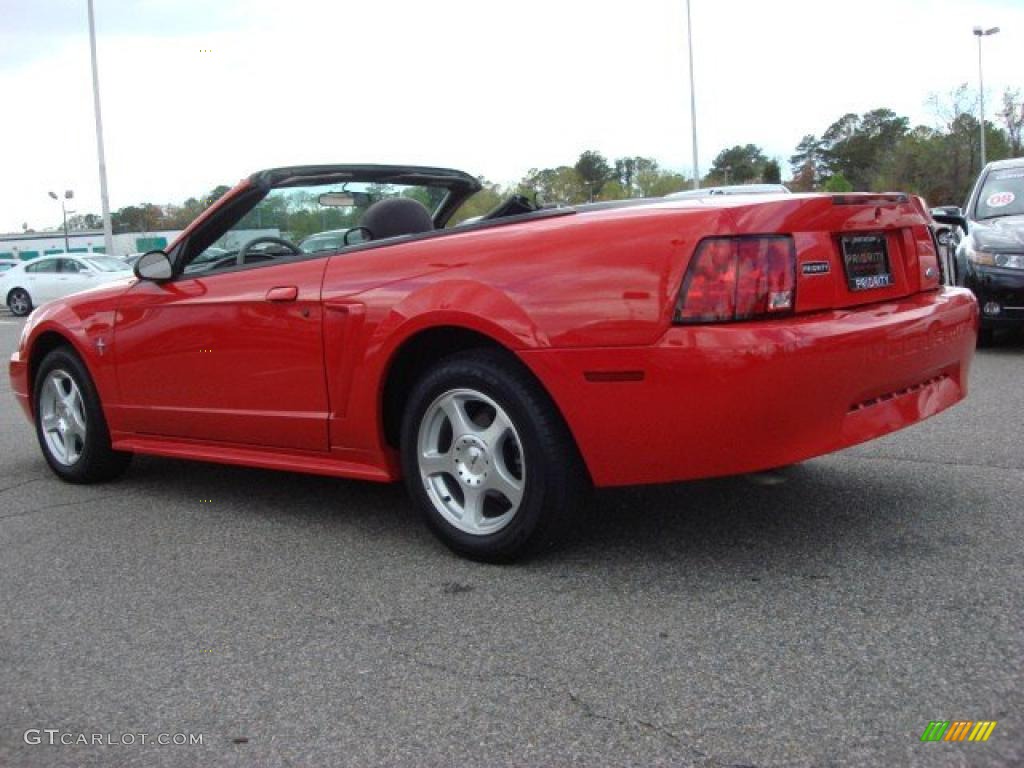 2003 Mustang V6 Convertible - Torch Red / Dark Charcoal/Medium Graphite photo #3