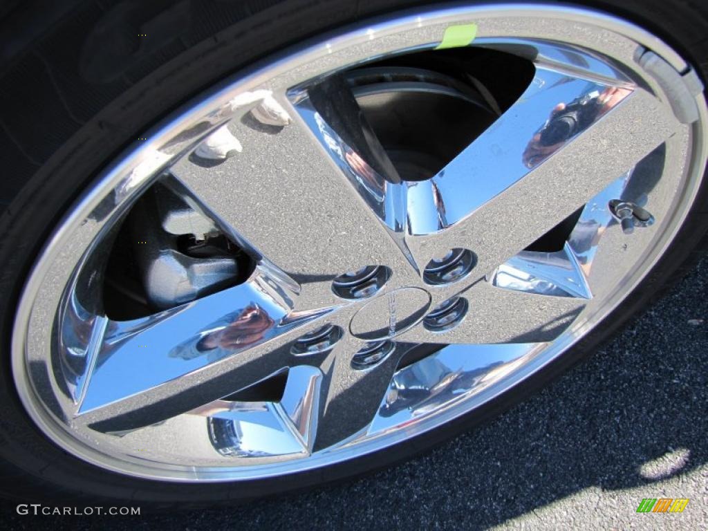 2011 Dodge Avenger Lux Wheel Photo #47678797