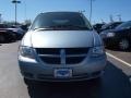 Butane Blue Pearl - Grand Caravan SE Photo No. 8