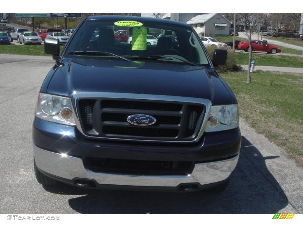 2004 F150 XL Regular Cab 4x4 - True Blue Metallic / Dark Flint photo #18