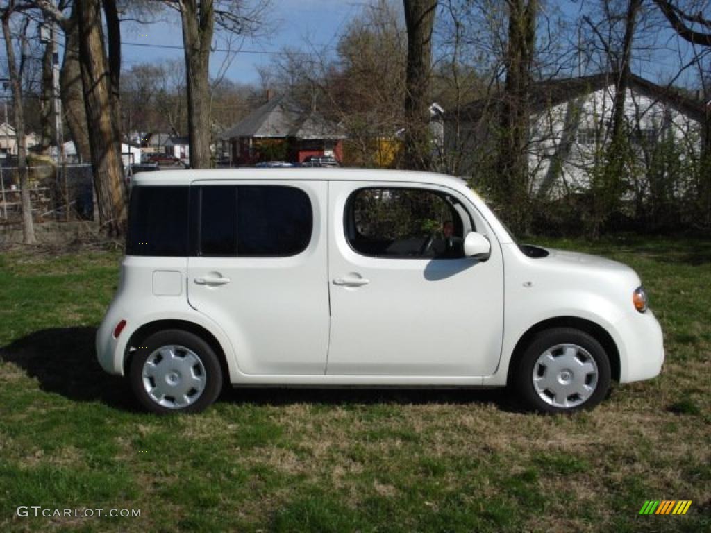 White Pearl 2010 Nissan Cube 1.8 S Exterior Photo #47679577