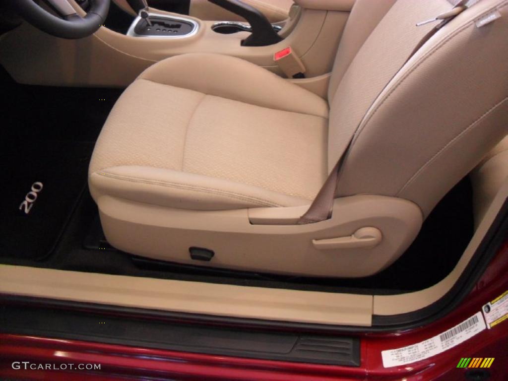 Black/Light Frost Beige Interior 2011 Chrysler 200 Touring Convertible Photo #47679961