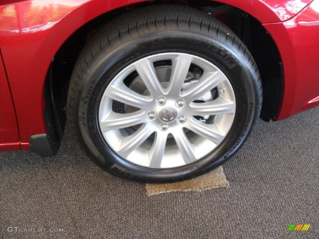 2011 Chrysler 200 Touring Convertible Wheel Photo #47680135