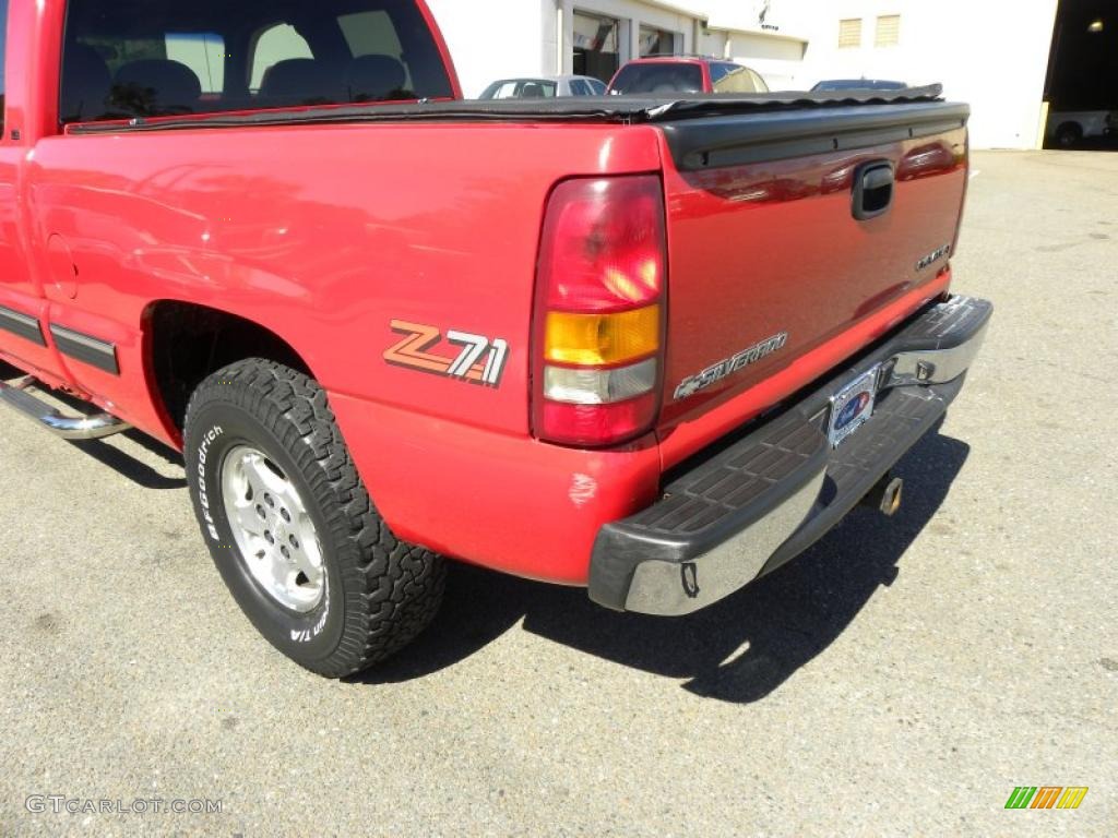 1999 Silverado 1500 Z71 Extended Cab 4x4 - Victory Red / Medium Gray photo #17