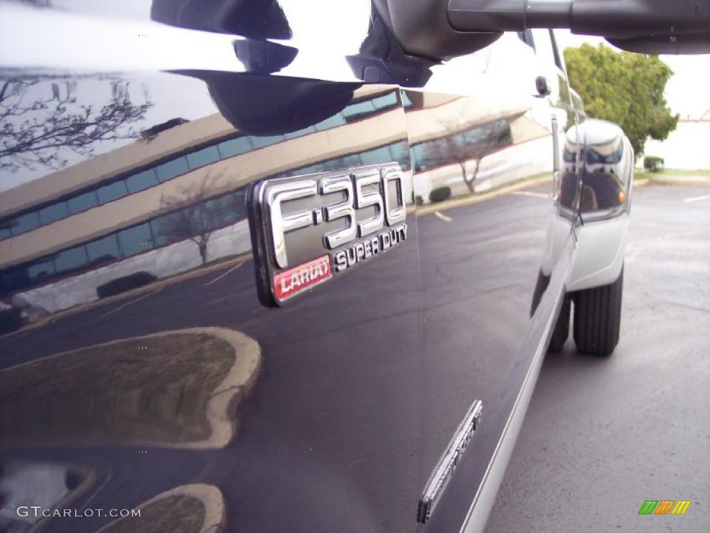 2002 Ford F350 Super Duty Lariat Crew Cab Dually Marks and Logos Photo #47680951