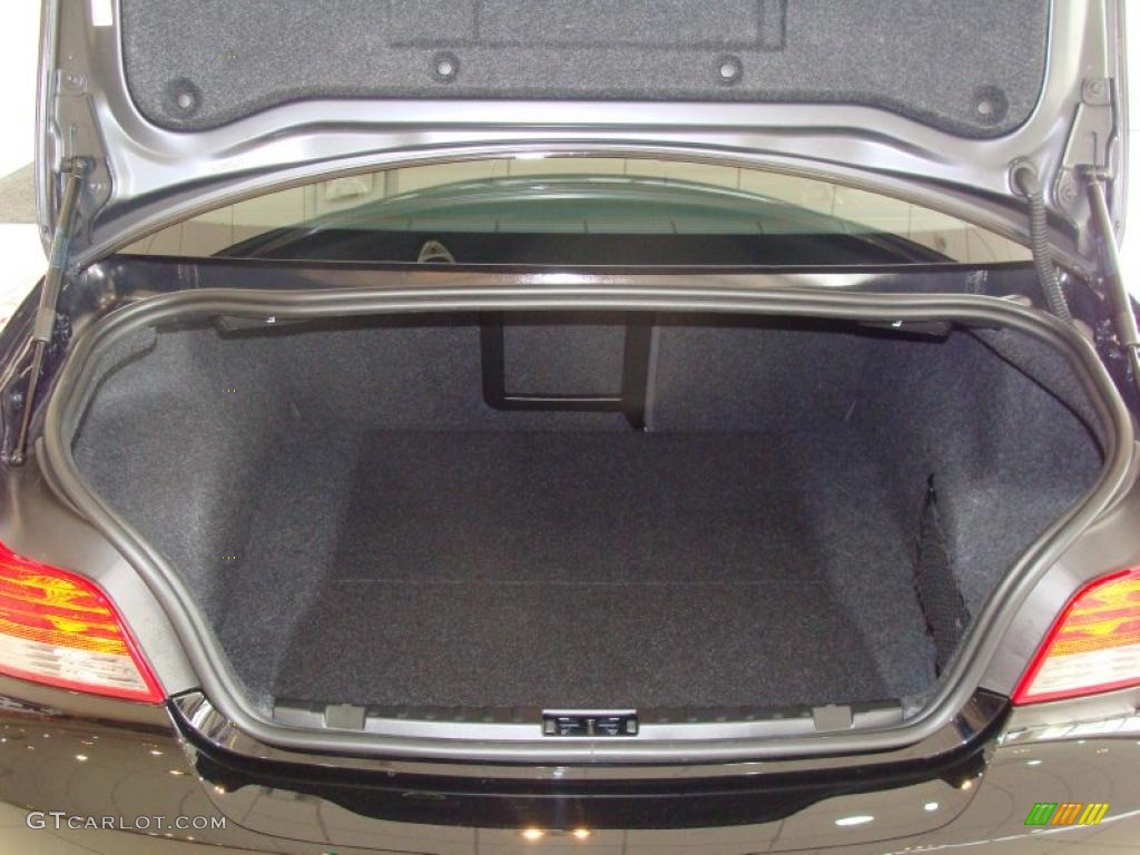 2011 BMW 1 Series 135i Coupe Trunk Photo #47682442