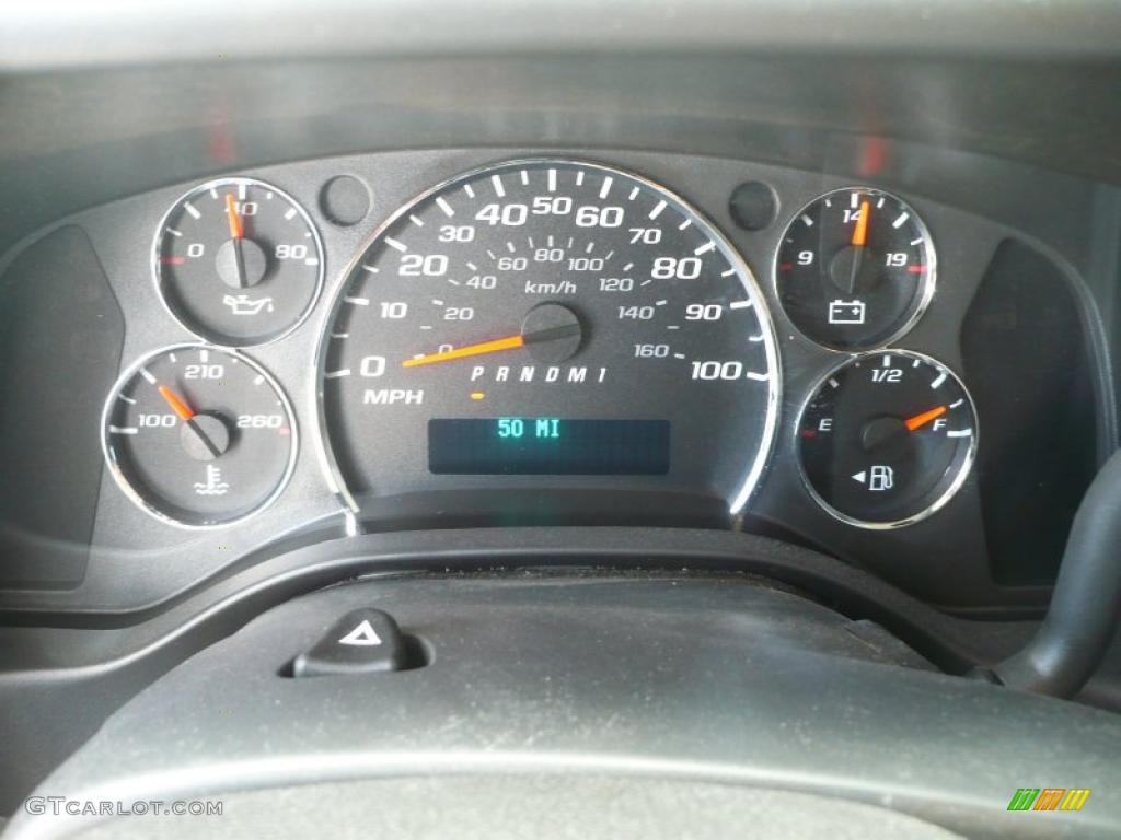 2011 GMC Savana Cutaway 3500 Commercial Moving Truck Gauges Photo #47683012