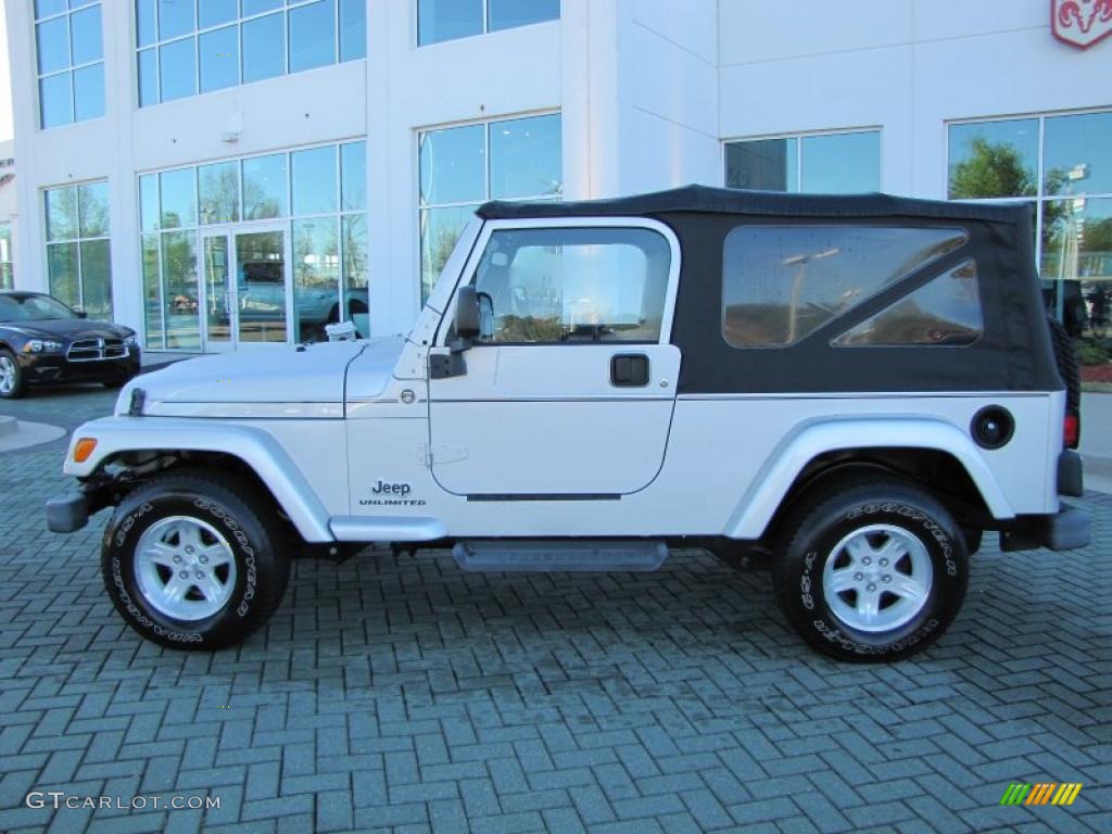 2006 Wrangler Unlimited 4x4 - Bright Silver Metallic / Dark Slate Gray photo #2