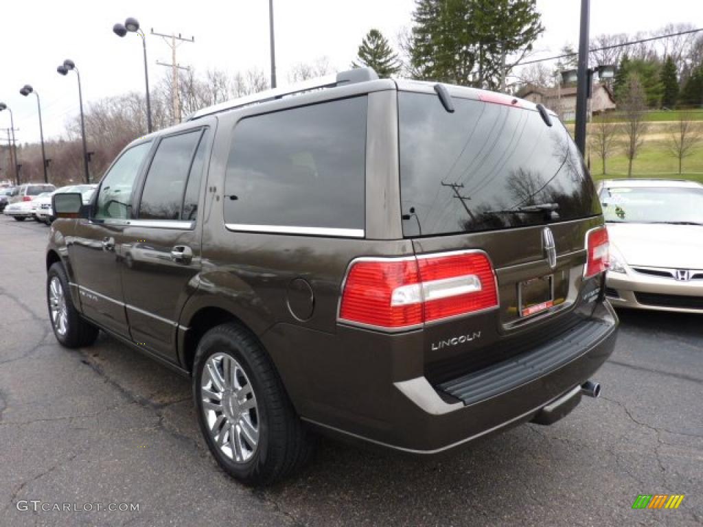 Stone Green Metallic 2008 Lincoln Navigator Limited Edition 4x4 Exterior Photo #47684725