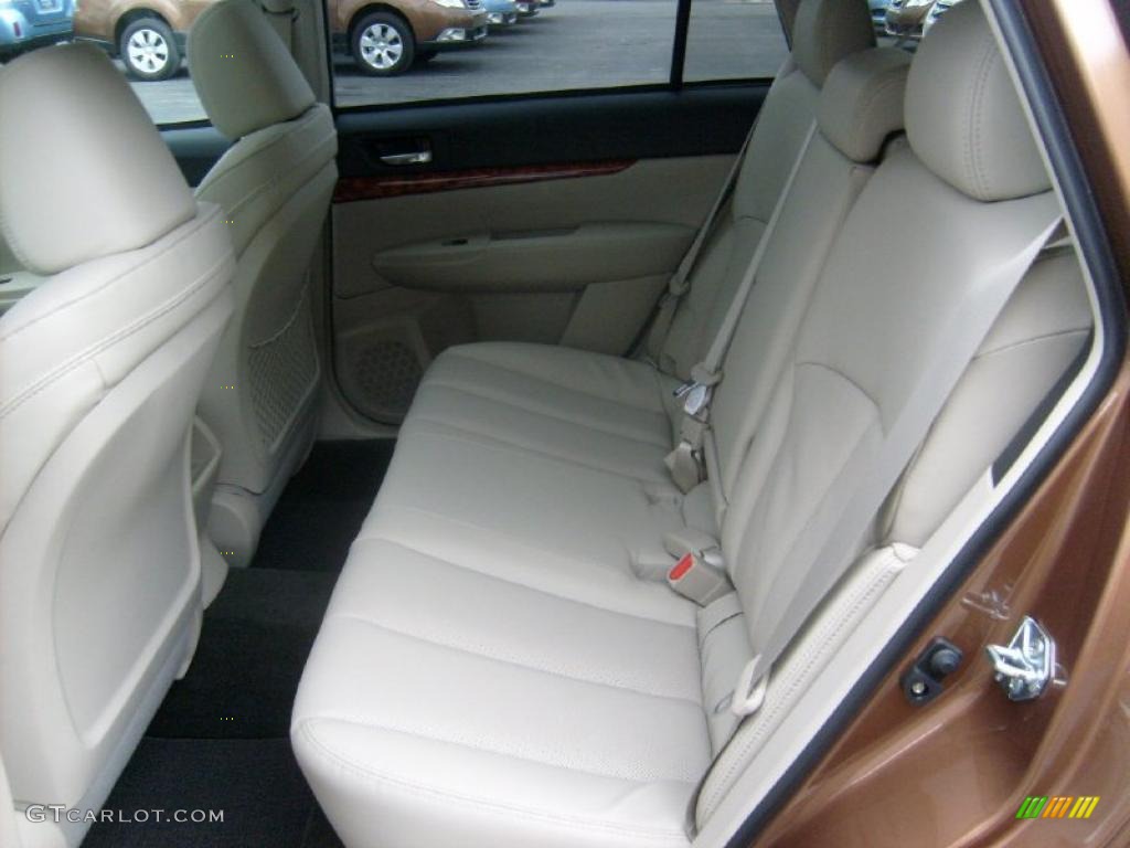 Warm Ivory Interior 2011 Subaru Outback 2.5i Limited Wagon Photo #47685178