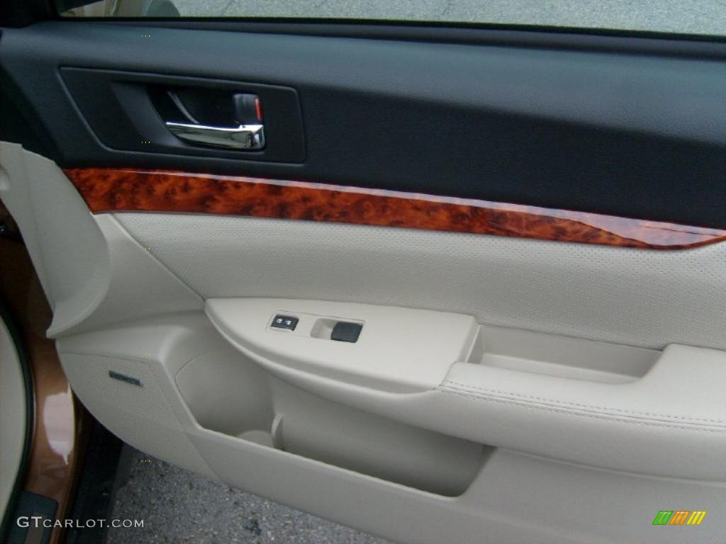 2011 Outback 2.5i Limited Wagon - Caramel Bronze Pearl / Warm Ivory photo #18