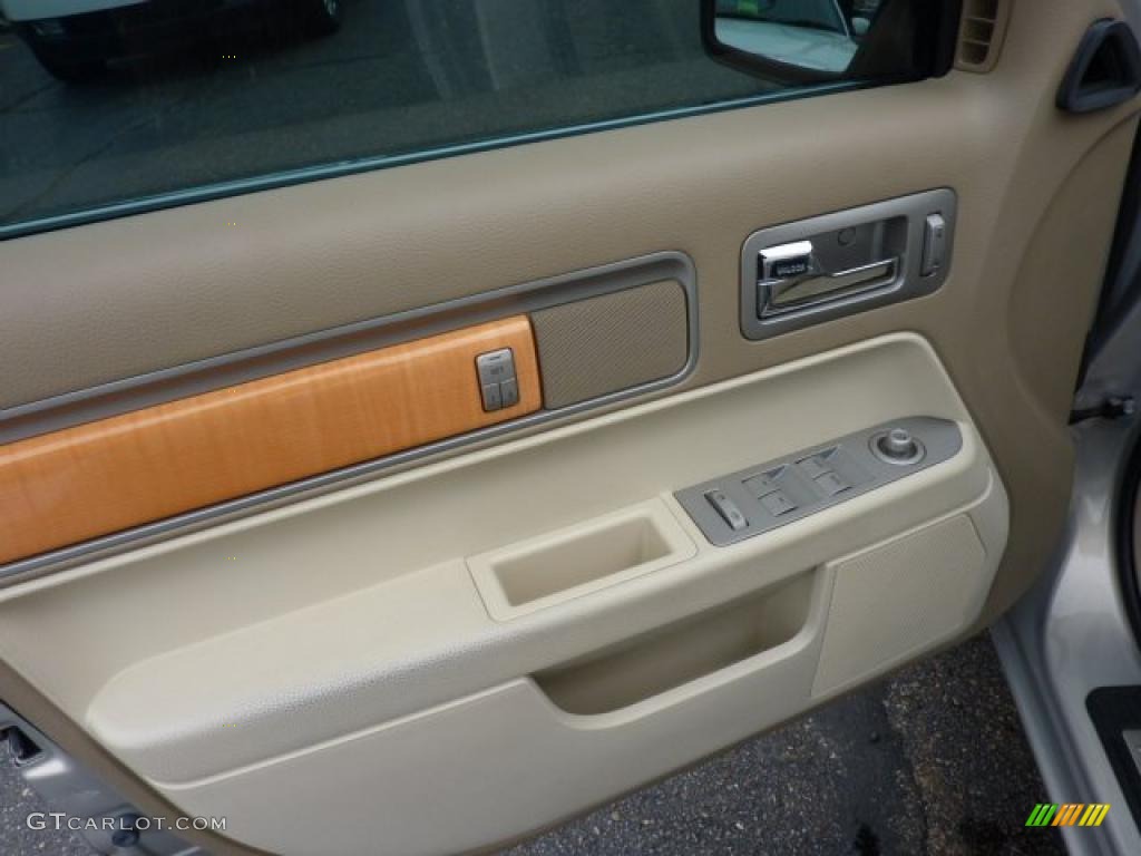 2009 Lincoln MKZ AWD Sedan Sand Door Panel Photo #47685781