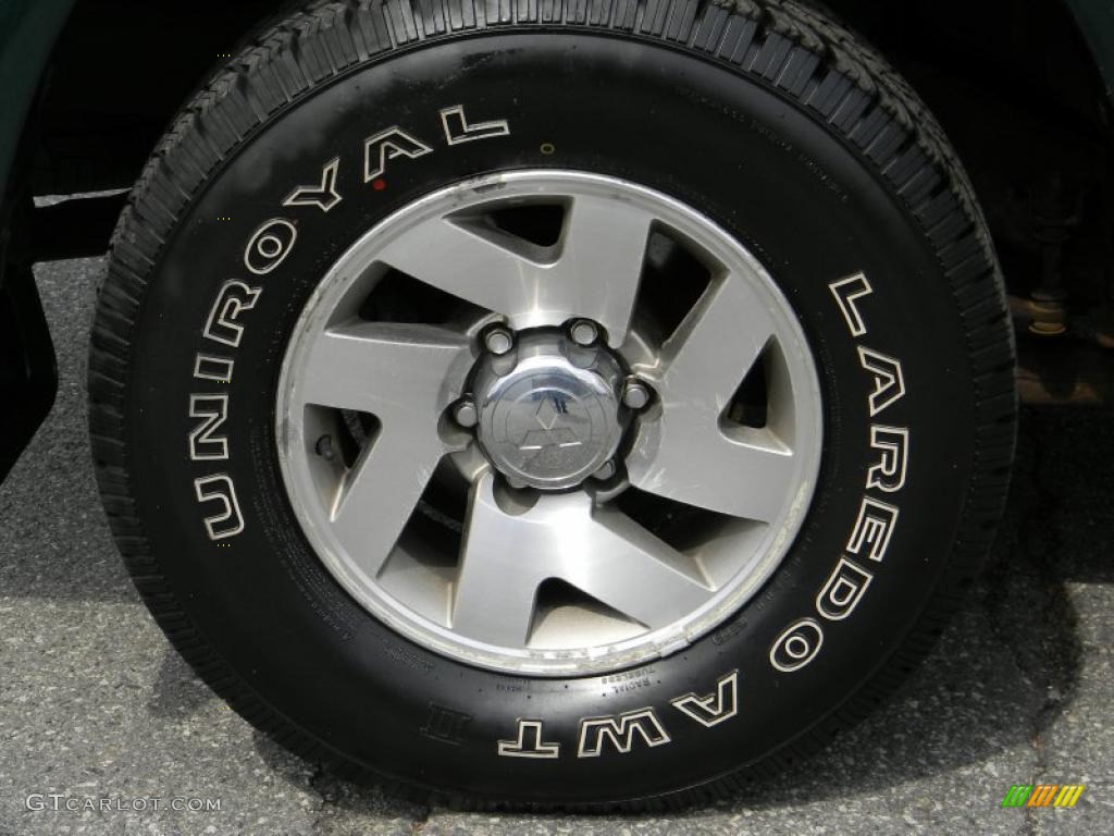 2000 Mitsubishi Montero Sport Limited 4x4 Wheel Photos