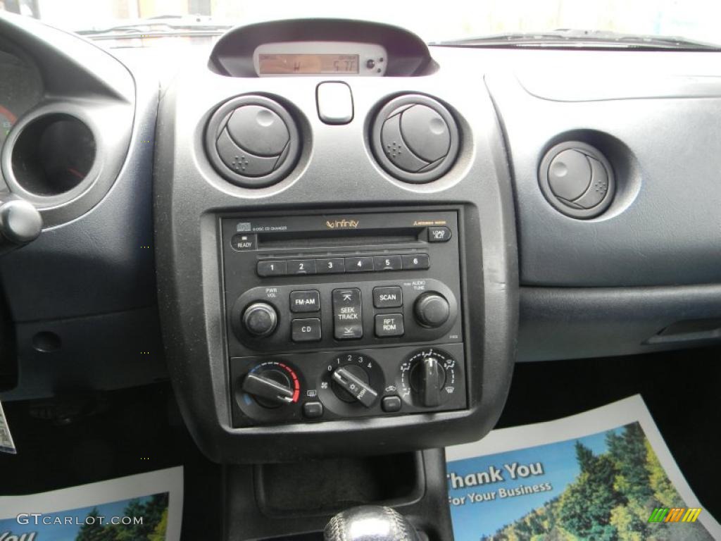 2003 Mitsubishi Eclipse GTS Coupe Controls Photos