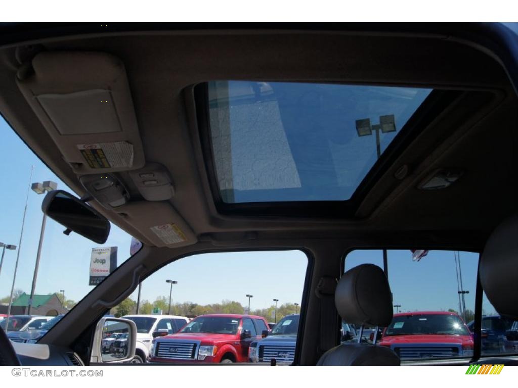 1998 4Runner Limited - White / Oak photo #26