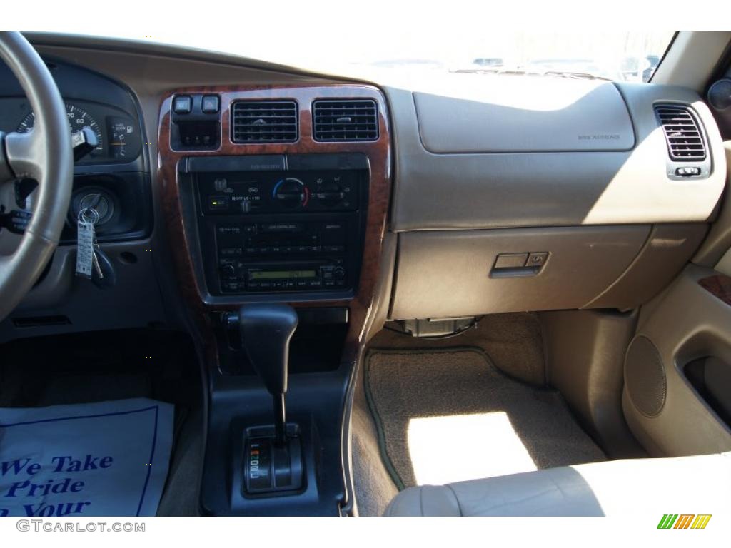 1998 4Runner Limited - White / Oak photo #35