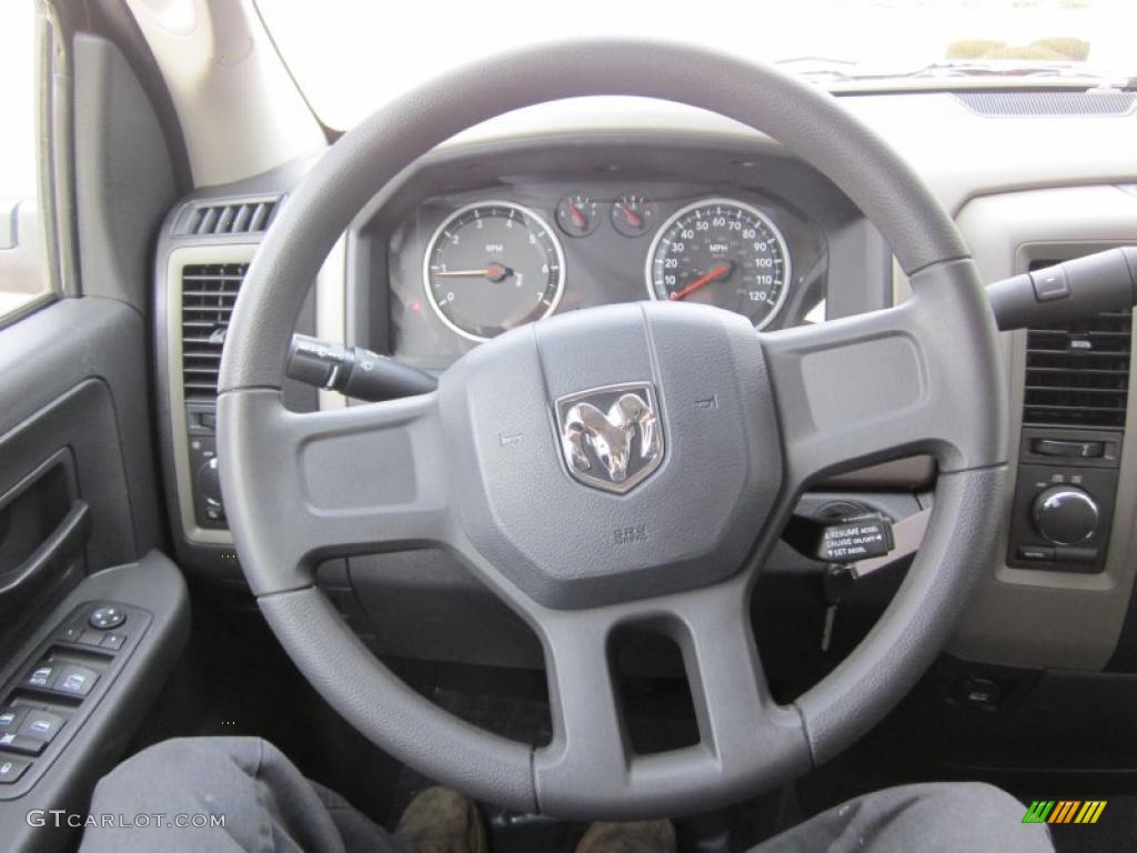 2011 Ram 1500 ST Quad Cab 4x4 - Deep Cherry Red Crystal Pearl / Dark Slate Gray/Medium Graystone photo #6