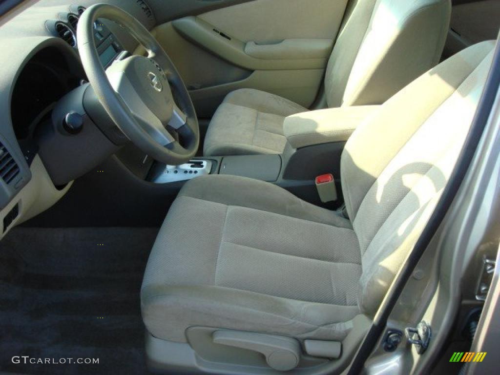 Blond Interior 2008 Nissan Altima 2.5 S Photo #47689548