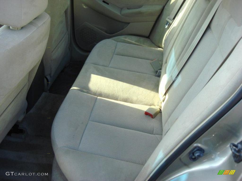 Blond Interior 2008 Nissan Altima 2.5 S Photo #47689563