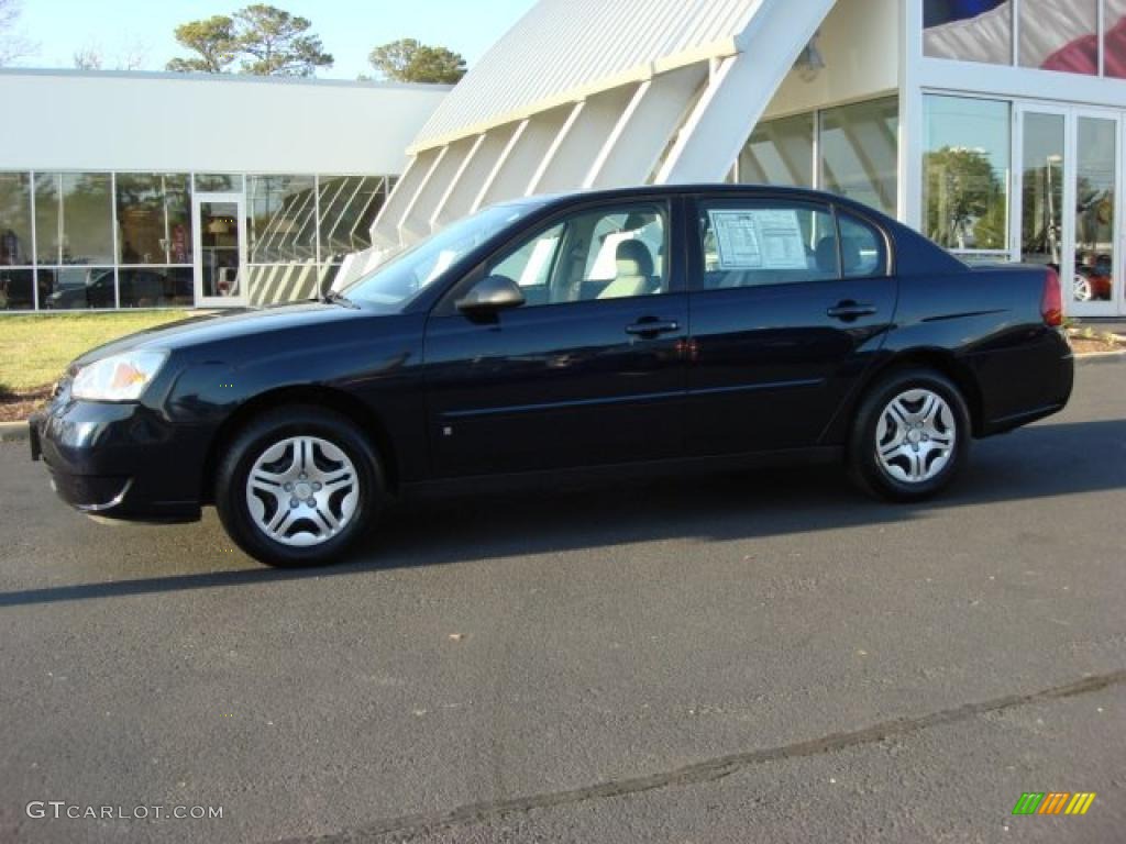 2007 Malibu LS Sedan - Dark Blue Metallic / Titanium Gray photo #6