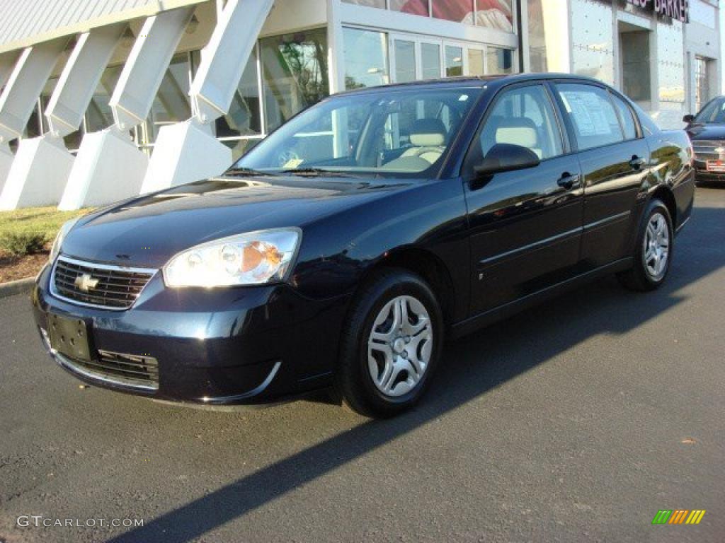 2007 Malibu LS Sedan - Dark Blue Metallic / Titanium Gray photo #7