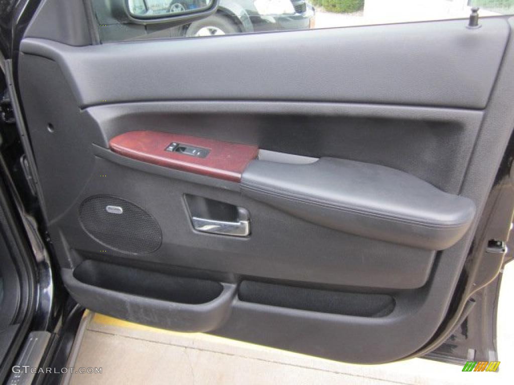 2008 Jeep Grand Cherokee Overland 4x4 Saddle Brown/Dark Slate Gray Door Panel Photo #47691075