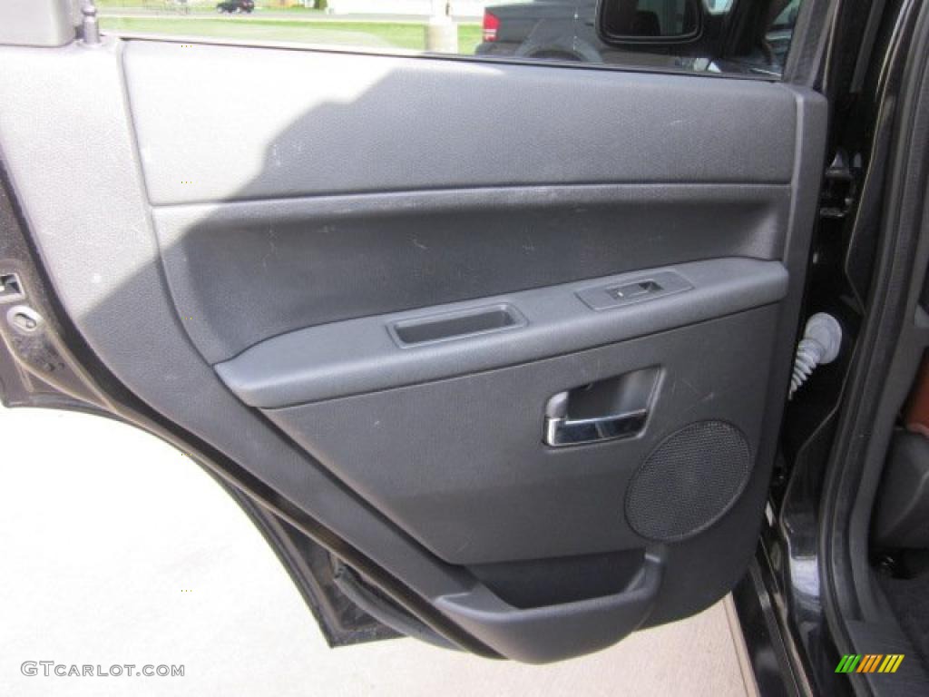 2008 Jeep Grand Cherokee Overland 4x4 Saddle Brown/Dark Slate Gray Door Panel Photo #47691123