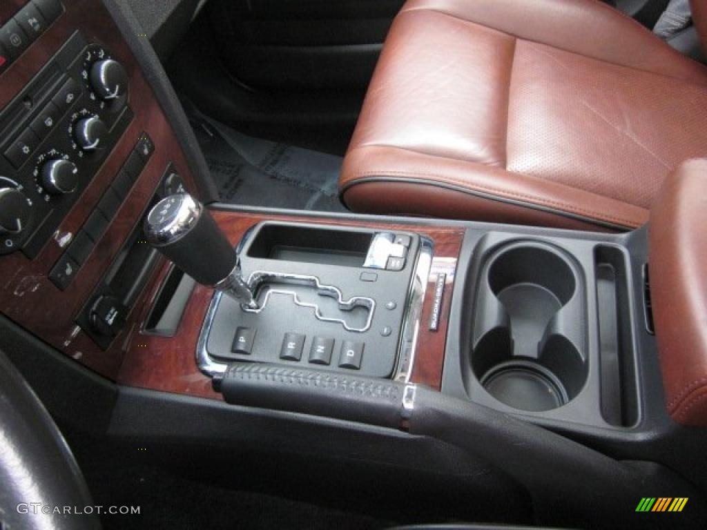 2008 Jeep Grand Cherokee Overland 4x4 5 Speed Automatic Transmission Photo #47691151