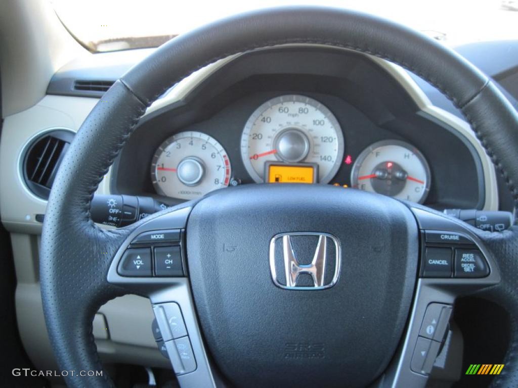 2011 Honda Pilot Touring Controls Photo #47693955