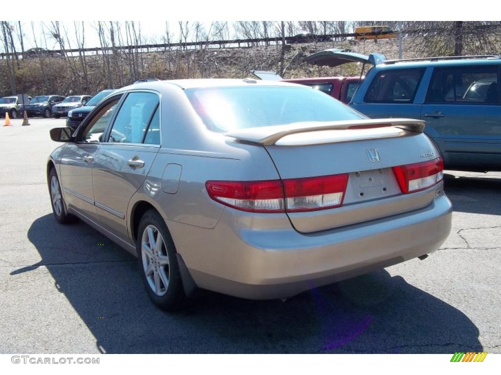 2004 Accord EX V6 Sedan - Desert Mist Metallic / Ivory photo #7