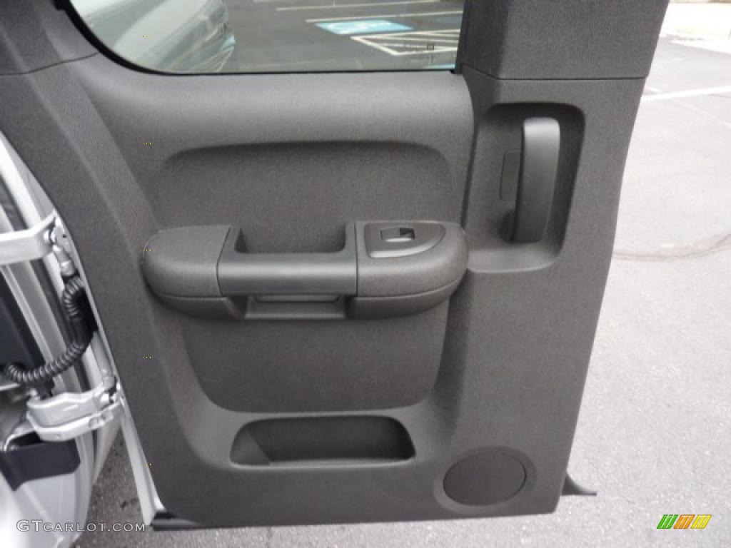 2011 Silverado 1500 LS Extended Cab 4x4 - Sheer Silver Metallic / Dark Titanium photo #15