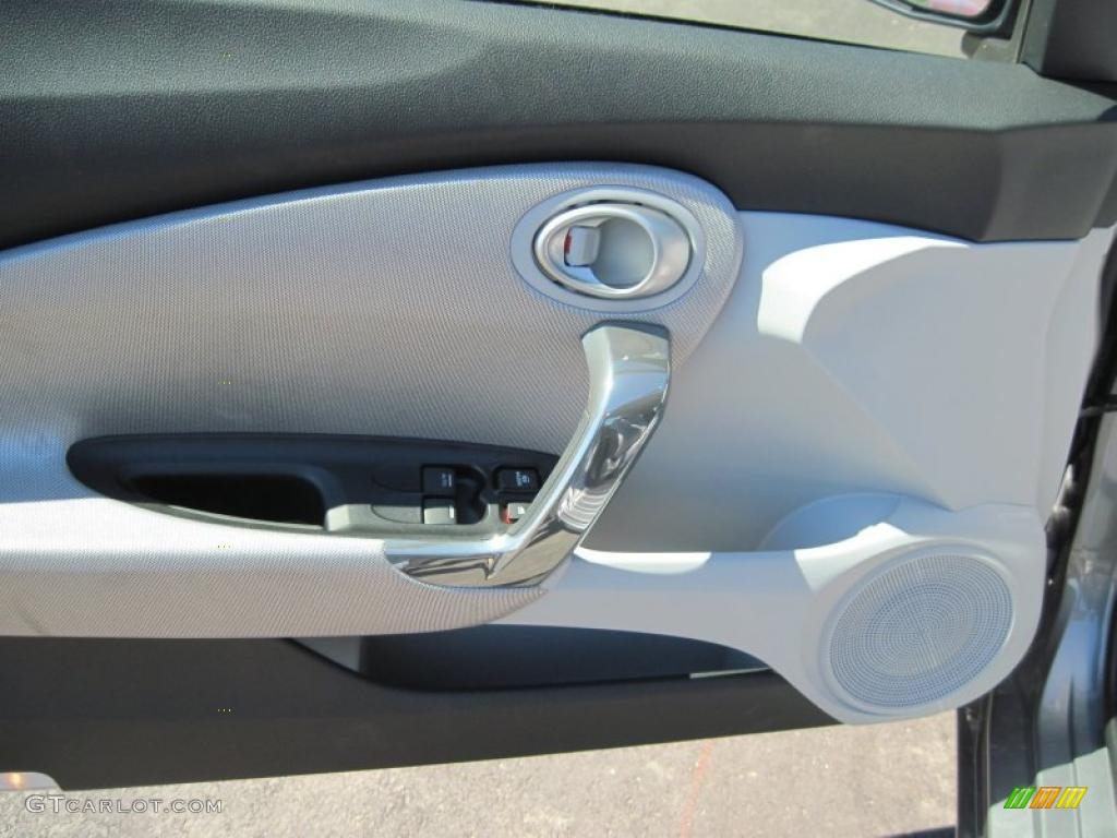 2011 Honda CR-Z EX Navigation Sport Hybrid Gray Fabric Door Panel Photo #47695860