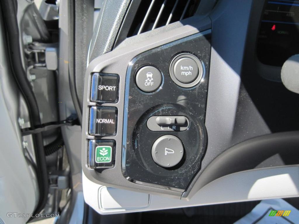 2011 Honda CR-Z EX Navigation Sport Hybrid Controls Photo #47695872