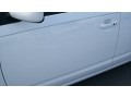 Super White - Prius Hybrid Photo No. 12