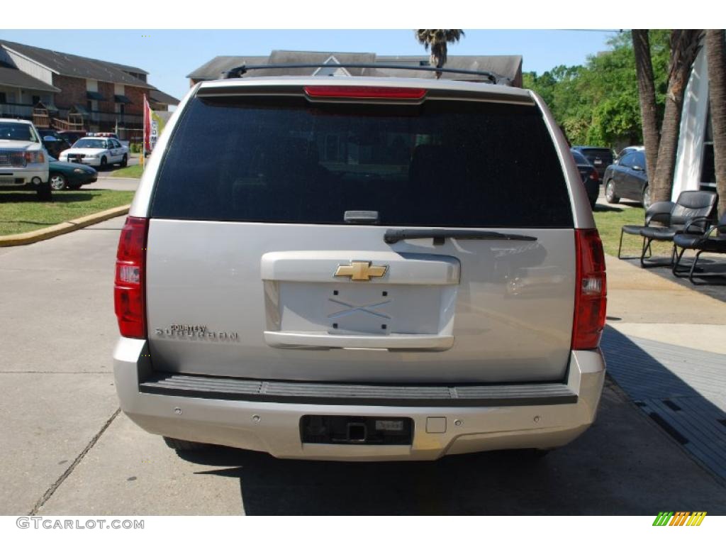 2007 Suburban 1500 LT - Silver Birch Metallic / Light Cashmere/Ebony photo #3