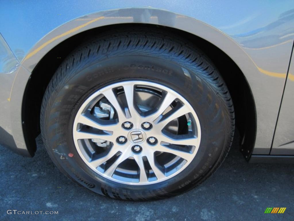 2011 Honda Odyssey EX-L Wheel Photo #47696409