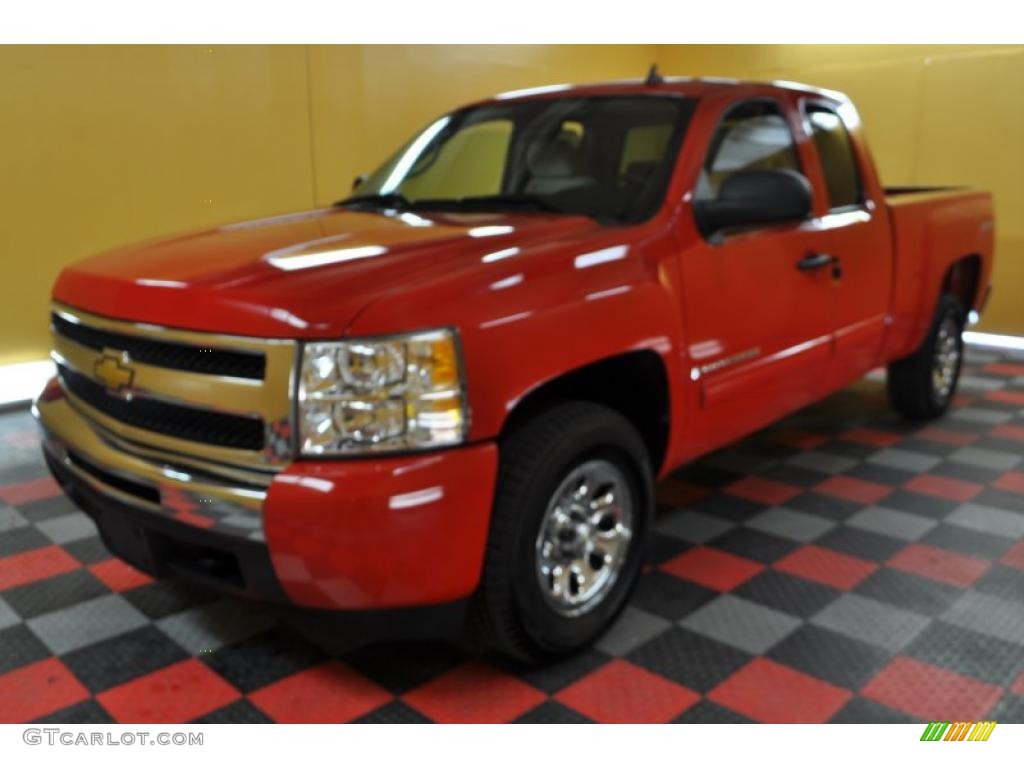 2009 Silverado 1500 LT Extended Cab 4x4 - Victory Red / Light Cashmere photo #2
