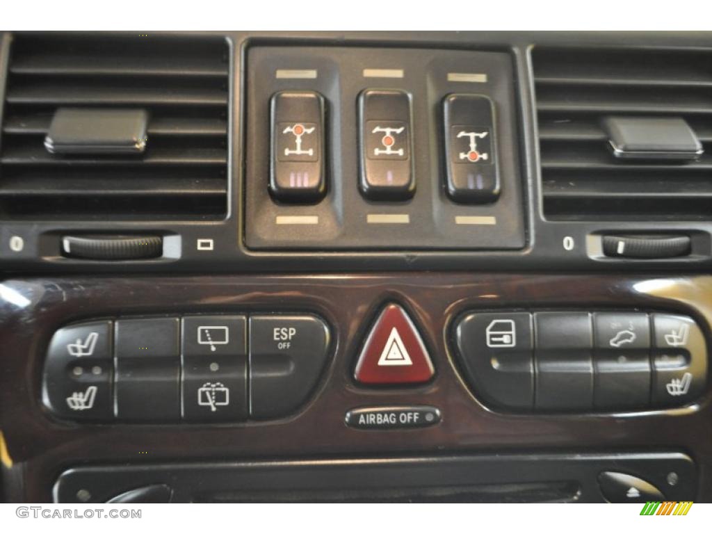 2003 Mercedes-Benz G 500 Controls Photo #47701161
