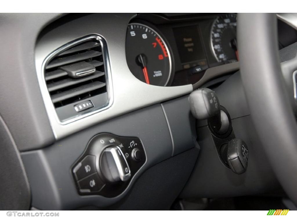 2010 Audi A4 2.0T quattro Avant Controls Photo #47705887