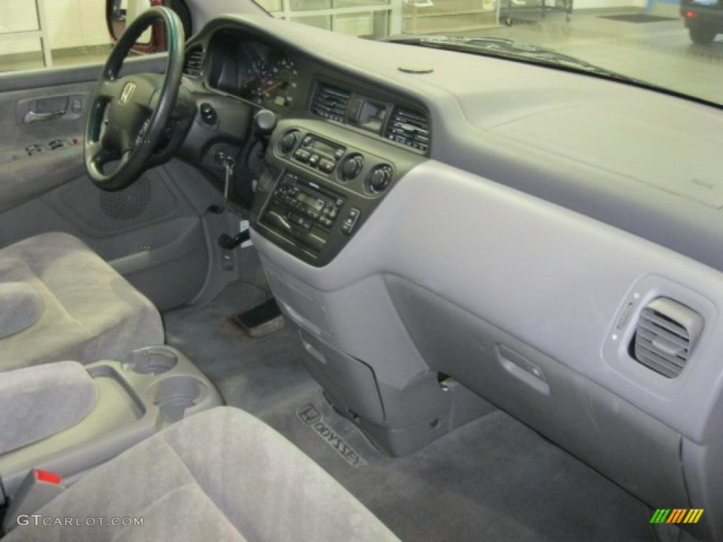 2002 Honda Odyssey EX Quartz Gray Dashboard Photo #47707507