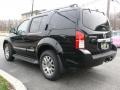 2011 Super Black Nissan Pathfinder LE 4x4  photo #5