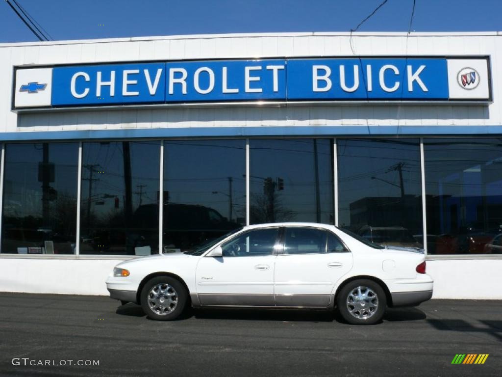 1999 Regal GS - Bright White Diamond / Medium Gray photo #1