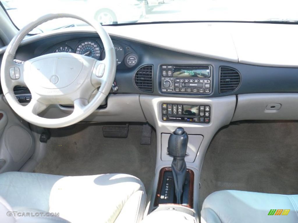 1999 Buick Regal GS Medium Gray Dashboard Photo #47710401