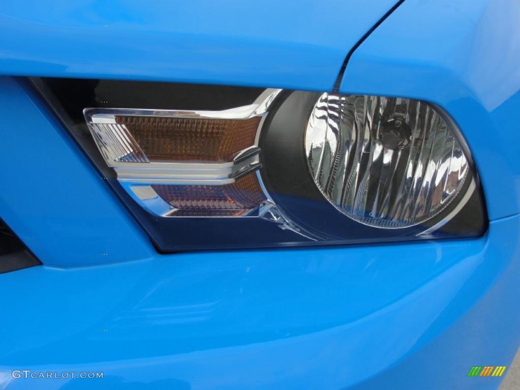 2010 Mustang V6 Premium Coupe - Grabber Blue / Charcoal Black photo #10