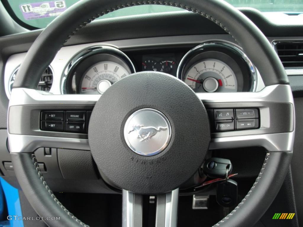 2010 Mustang V6 Premium Coupe - Grabber Blue / Charcoal Black photo #43