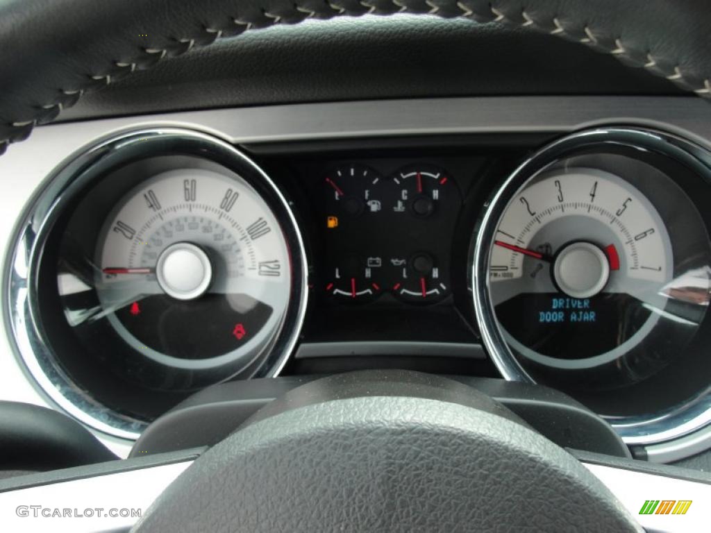 2010 Mustang V6 Premium Coupe - Grabber Blue / Charcoal Black photo #44