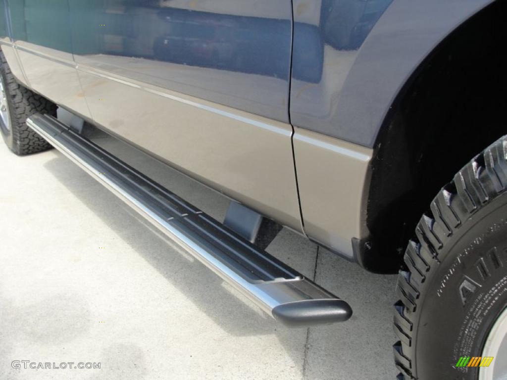 2005 F150 XLT SuperCrew - Medium Wedgewood Blue Metallic / Tan photo #17