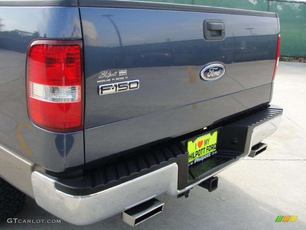 2005 F150 XLT SuperCrew - Medium Wedgewood Blue Metallic / Tan photo #23