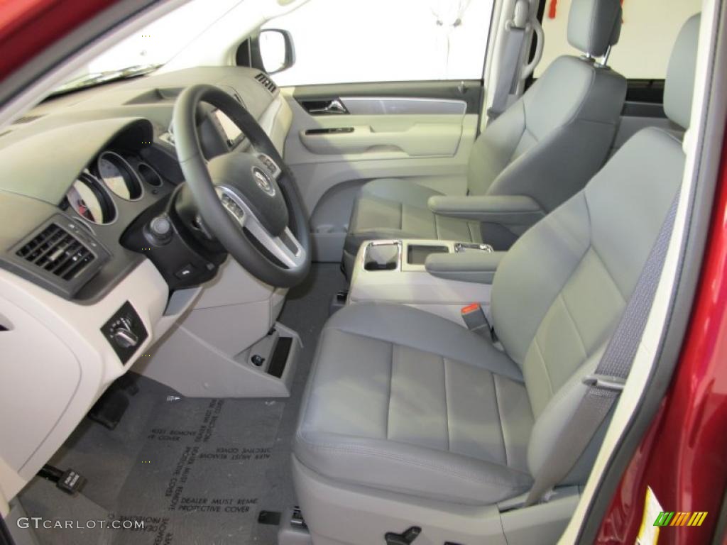 Aero Gray Interior 2011 Volkswagen Routan SEL Photo #47712021