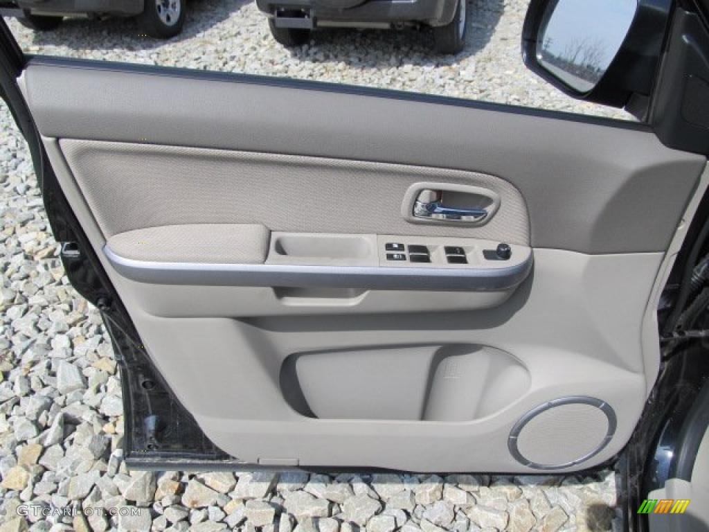 2011 Suzuki Grand Vitara Premium 4x4 Beige Door Panel Photo #47712084